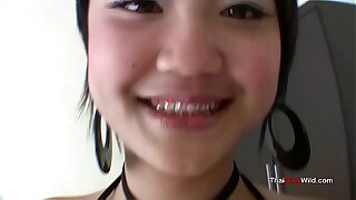 b. faced Thai teen is easy pussy be useful to be passed on experienced sex tourist