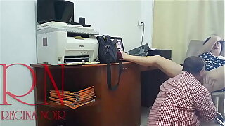 Lady boss domination employee Pussy lick Do you want to be my employee? Put up the shutters seal camera in office 2