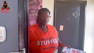 Ebony BBW Who Quit Porn, Delivers Pizza and Gets Tip
