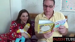 Inzesttube.com - Daddy Reads Daughter a Nights Story...